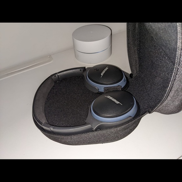 BOSE Sound link Wireless over the ear headphones - Picture 6 of 6